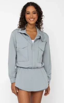 Yogalicious Radiant Commuter Woven Cropped Windbreaker With Front Patch Pockets -Lady Clothing Store GUEST 2a93239b 7a47 4604 91c4 68f34819b487