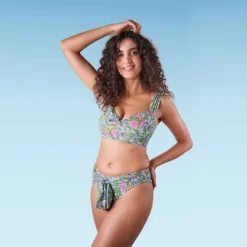 Liberty & Justice Women's Twist-Front Longline Bikini Top -Lady Clothing Store GUEST 42e8df16 a131 43c4 801b 45371524fef1