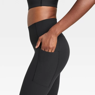 Women's Everyday Soft Ultra High-Rise Pocketed Leggings 27" - All In Motion™ 6 Women's Everyday Soft Ultra High-Rise Pocketed Leggings 27" - All In Motion™ - Image 4
