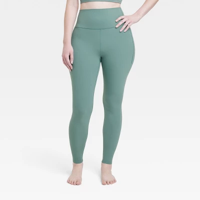 Women's Everyday Soft Ultra High-Rise Pocketed Leggings 27" - All In Motion™ 9 Women's Everyday Soft Ultra High-Rise Pocketed Leggings 27" - All In Motion™ - Image 7