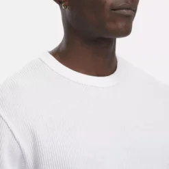 Reebok Classics Wardrobe Essentials Waffle Tee -Lady Clothing Store GUEST fad3930e ac1a 40a5 adc9 5b9c422211a6